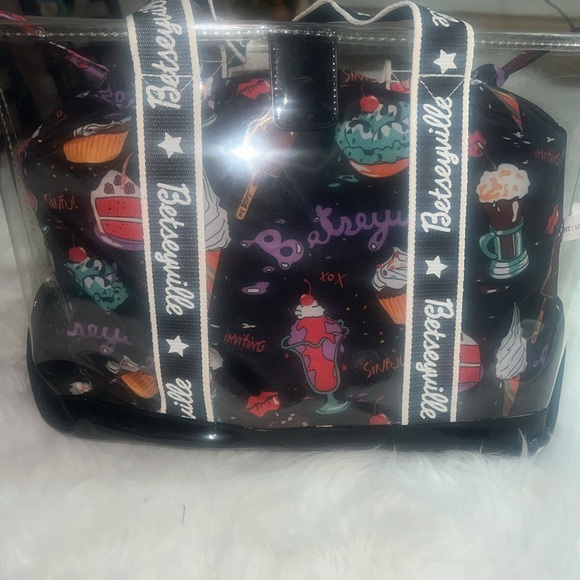 Betsey  Johnson clear bag - Picture 5 of 11